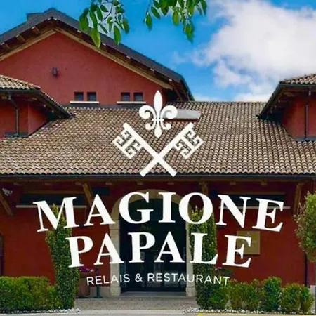 Magione Papale Relais Hotel 3*