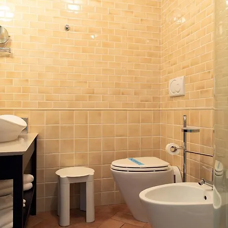 Magione Papale Relais Λ' Άκουιλα