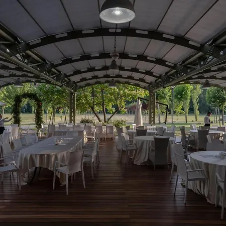 Magione Papale Relais Λ' Άκουιλα