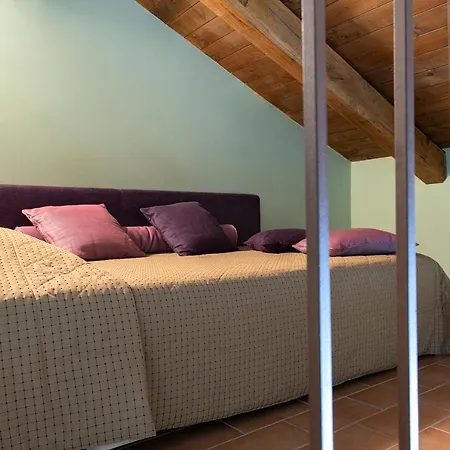 Magione Papale Relais 라킬라