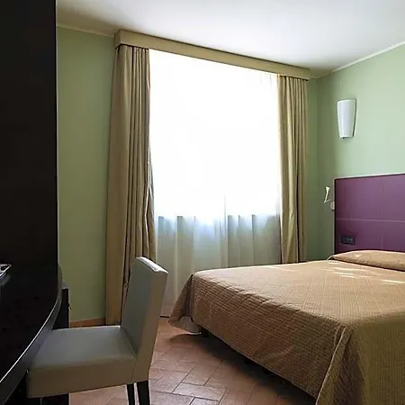 Magione Papale Relais Hotel 3*