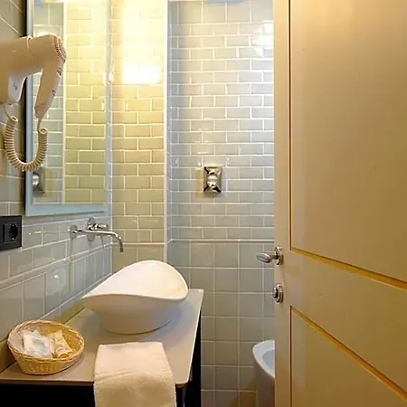 Magione Papale Relais 3*