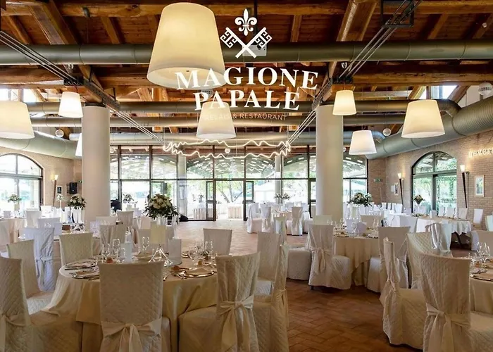 Hotel Magione Papale Relais 3*